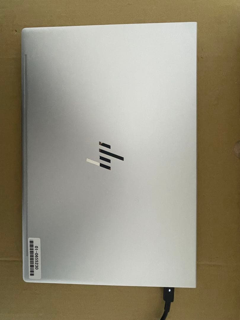 HP EliteBook 630 G10 I5-13世代16GB 現行モデル