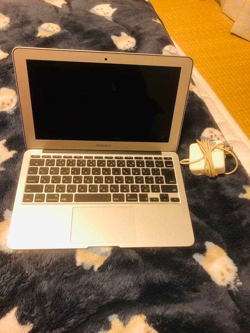 Apple MacBook Air 2014 11インチ 充電器付き