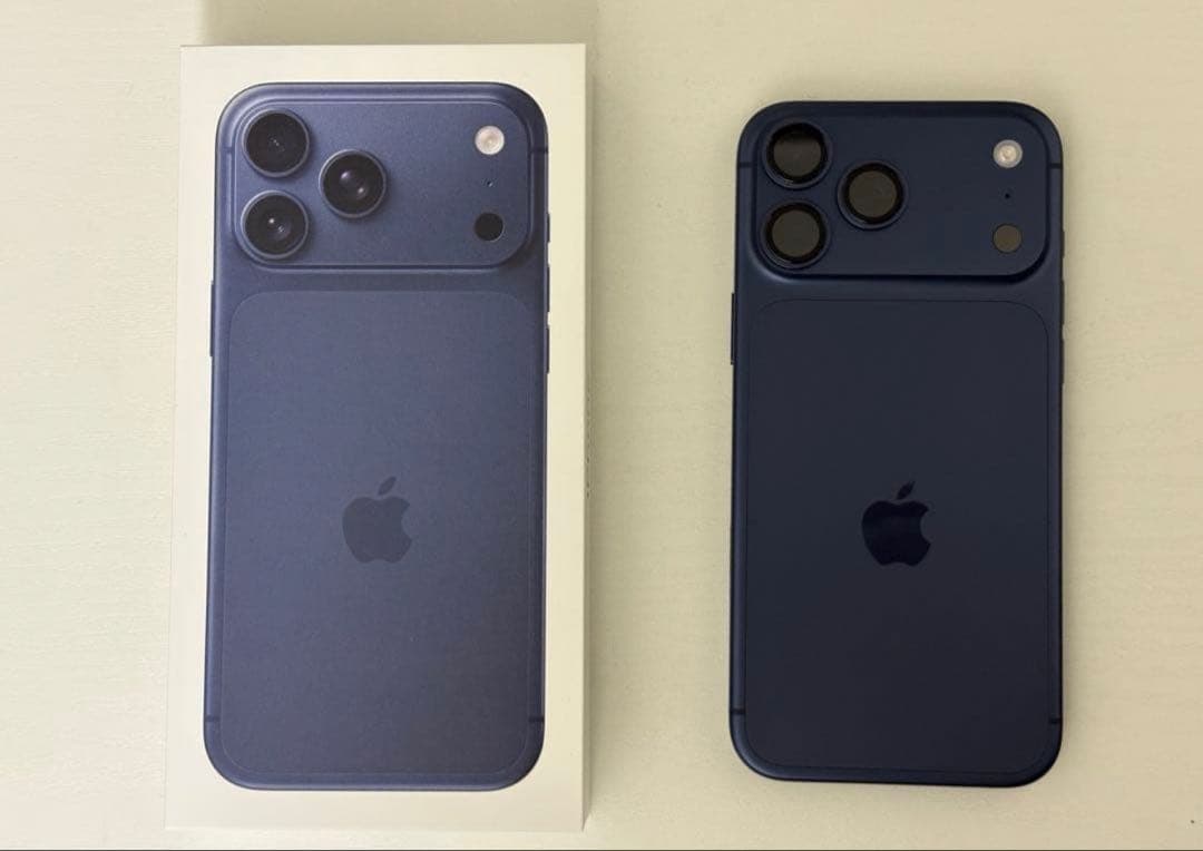 iPhone17 ProMax ディープブルー 256GB simフリー