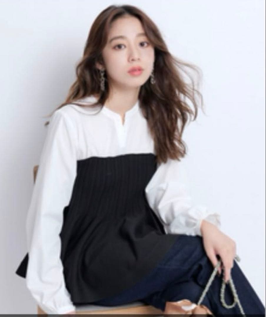 新品⭐︎ジャスグリッティー シャツレイヤードライクニット　ペプラム長袖