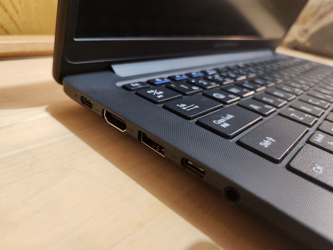 【ほぼ新品】ASUS ExpertBook BM1 Ryzen7 32GB