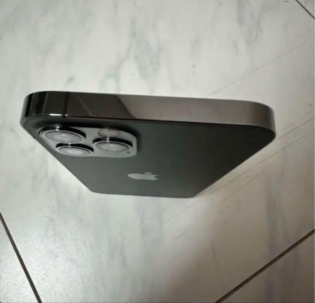 【アラレちゃん♡ 】Apple iPhone 12 Pro256GB美品