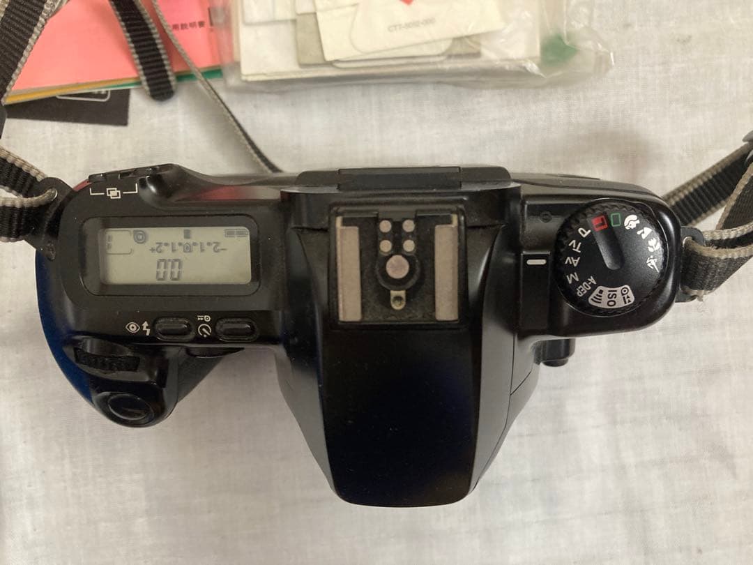 【CANON】 NEW EOS Kiss ズームレンズ フィルムカメラ2/9迄