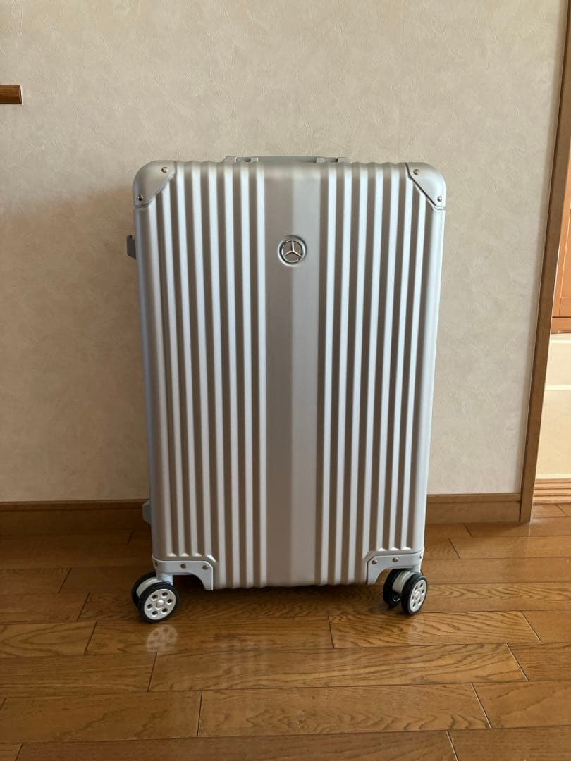 メルセデス　ベンツ　オリジナルスーツケースケース　65L