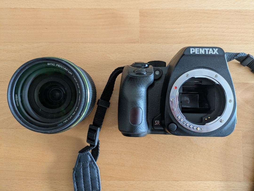 PENTAX K-70 レンズキット ブラック