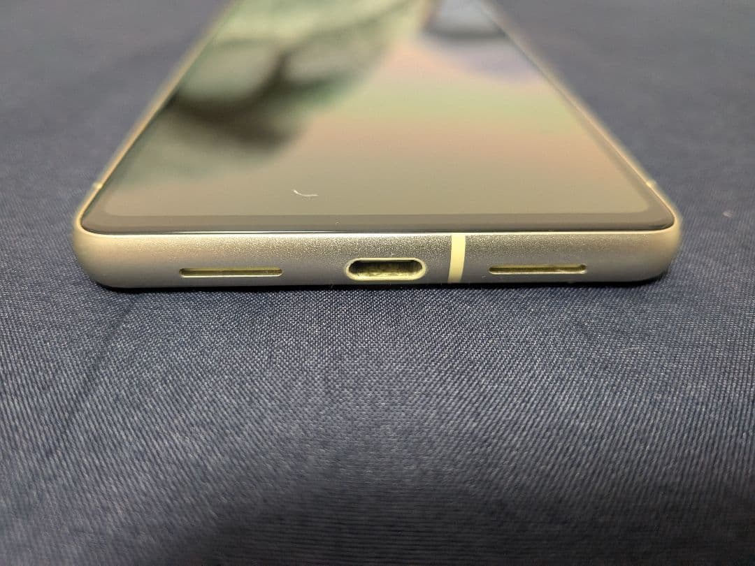 pixel7 128GB　レモングラス