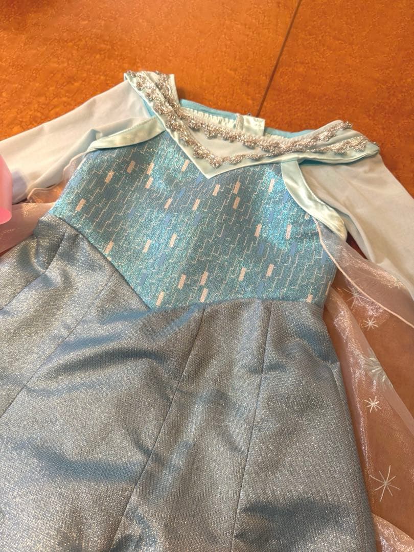 エルサ　ドレス　110cm 公式