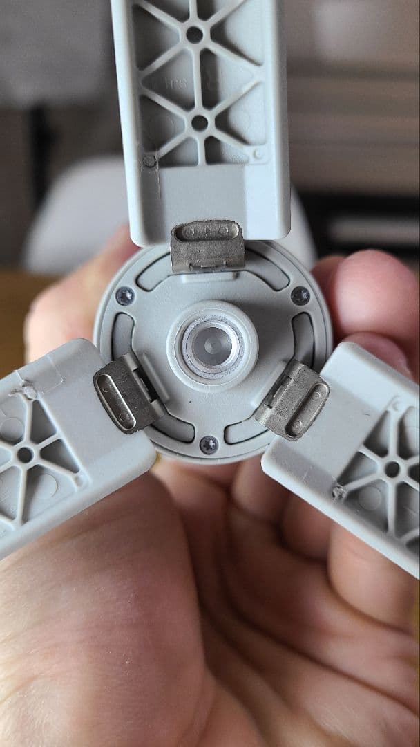 DJI Osmo Mobile 7 スマホ用スタビライザー 　ジンバル