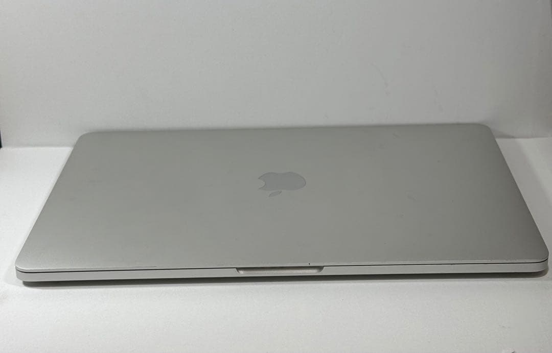 MacBook Pro 13（2016/2017)Touch Bar ジャンク品