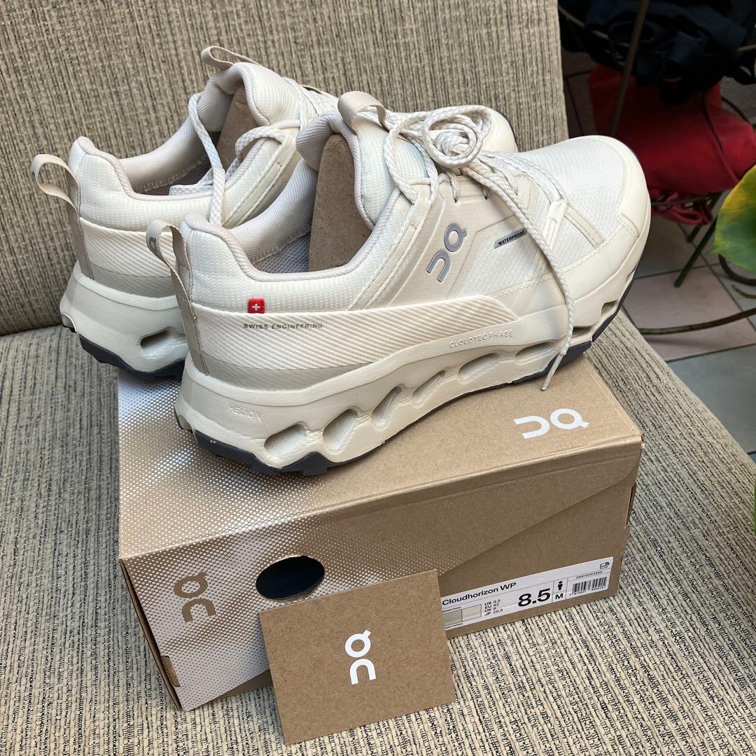 【新品未使用】ON Cloudhorizon WP 防水 26.5cm 箱付