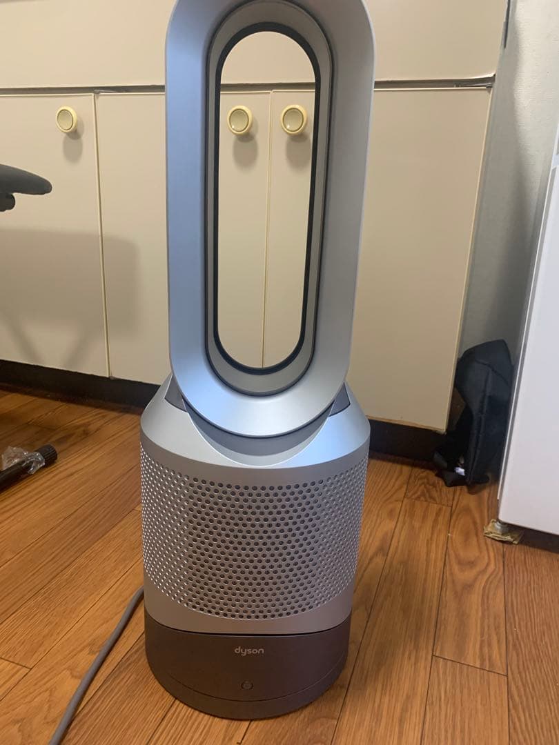 dyson 空気清浄機　製造年2024