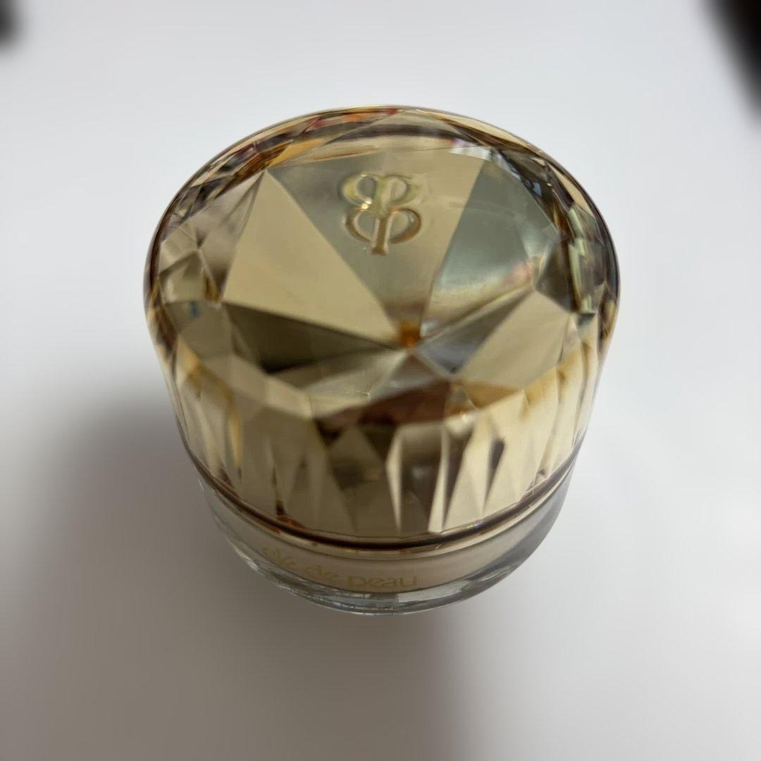 クレ・ド・ポー ボーテ(ル・フォンドゥタンn オークル10)