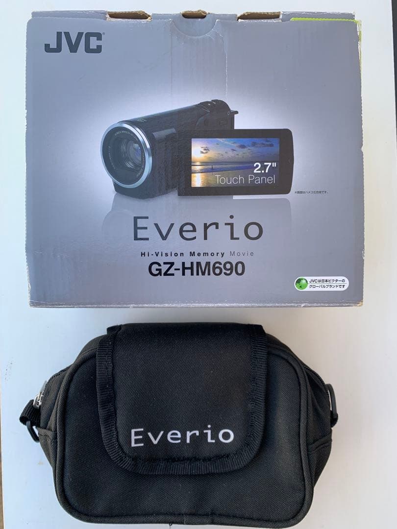 JVC Everio GZ-HM690 ビデオカメラ 本体