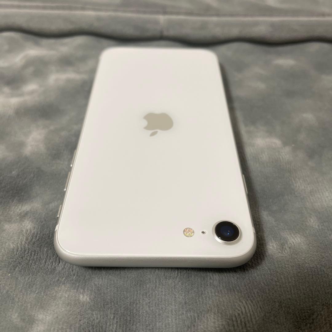 iPhone SE (第2世代) 128GB ホワイト SIMフリー