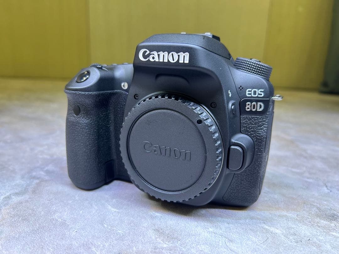 マ*ー様 【限定1台テストプライス)Canon EOS80D OH8月末に実施