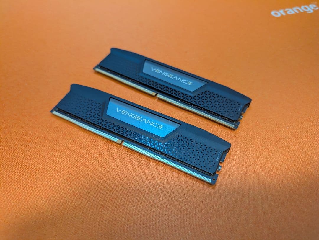 メモリー CORSAIR VENGEANCE DDR5 64GB (2x32GB)