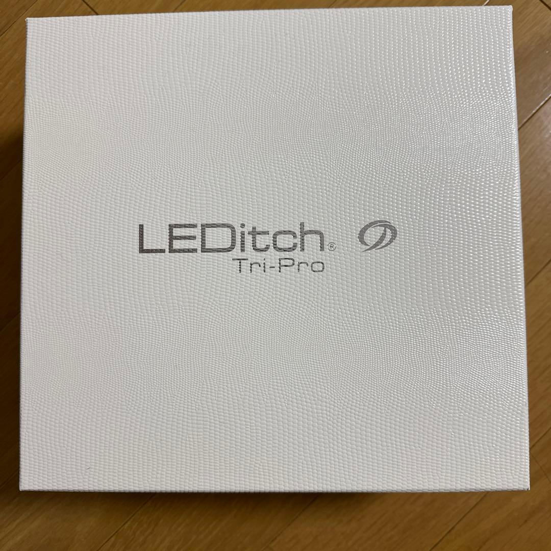 しんちゃんさん専用　LEDitch Tri-Pro 美顔器