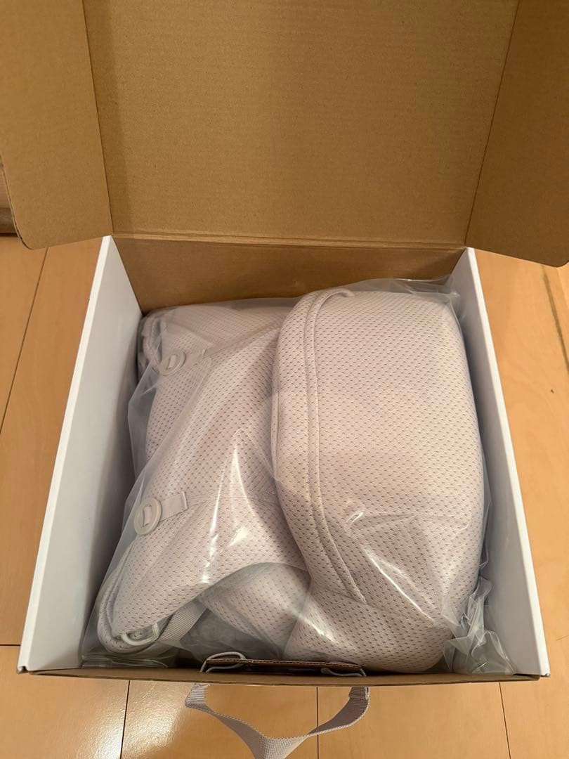 【最終値下げ】AILEBEBE ベビーキャリア スリー アッシュベージュ