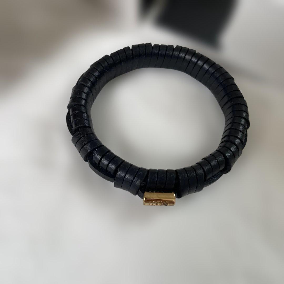 A*A様 LOEWE ブラックレザーブレスレット　箱・袋有り