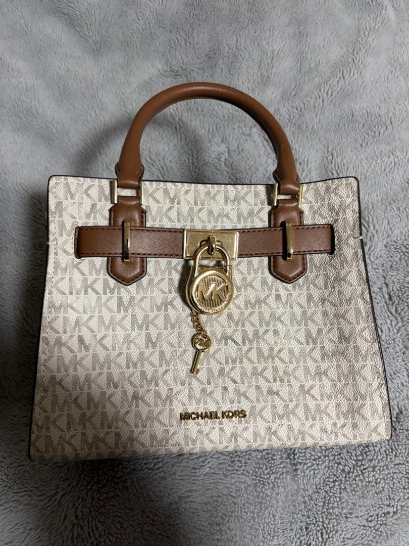 【フラワー⭐︎】マイケルコース　ショルダーバッグ