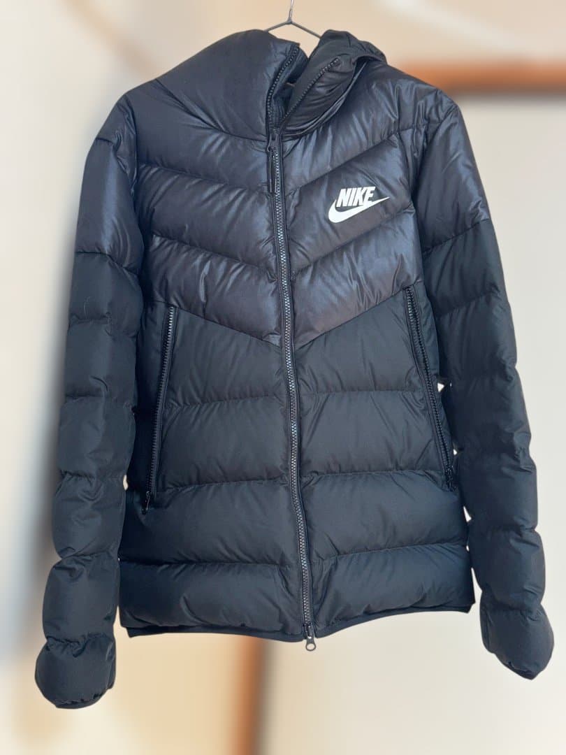 Nike ブラック ダウンジャケット Mサイズ