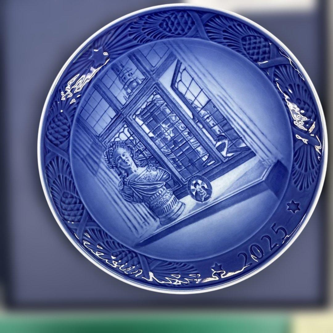 めぇちゃん2025年 ロイヤルコペンハーゲンブルーコレクティブルズ 皿