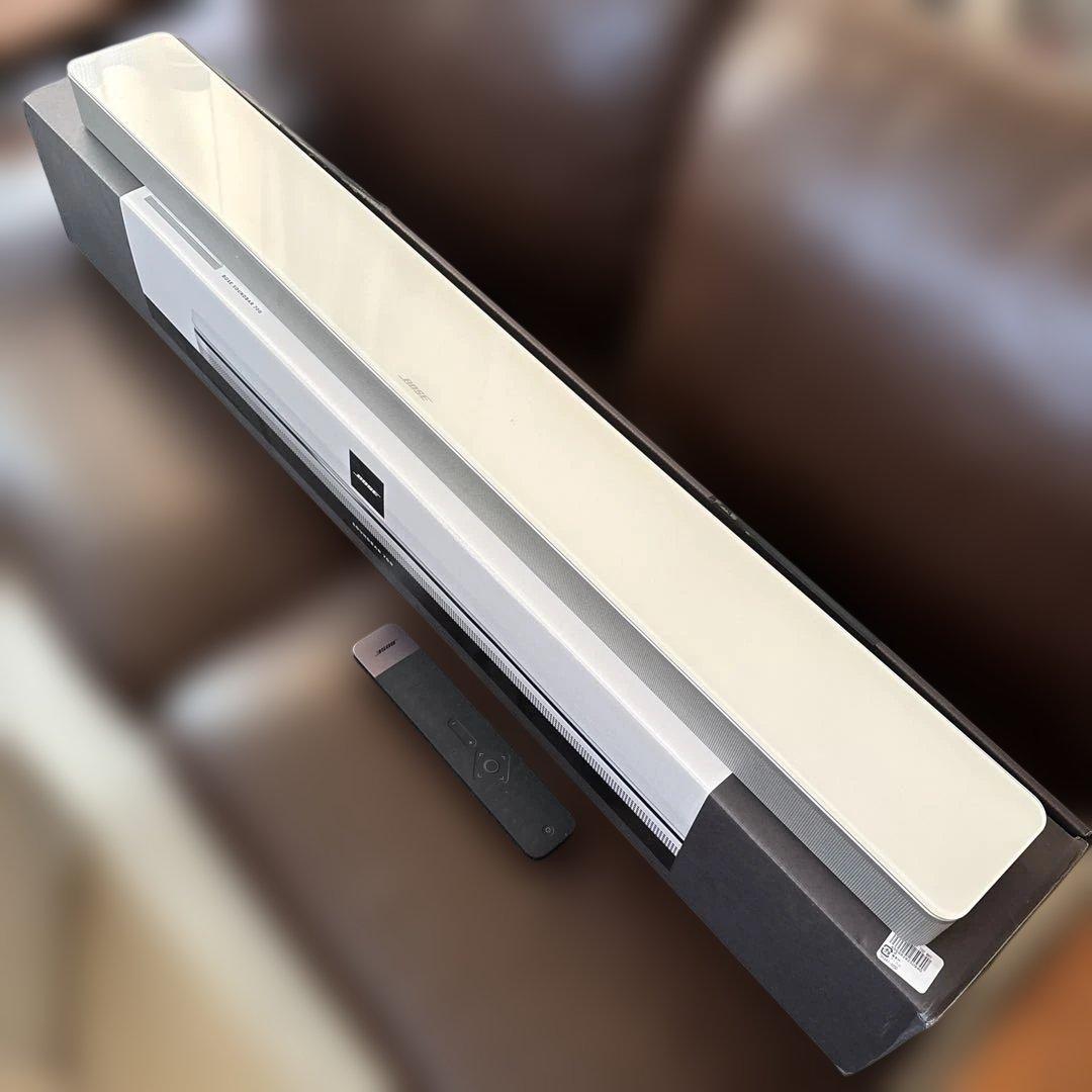 【本体美品】BOSE SOUNDBAR 700 サウンドバー スピーカー 白