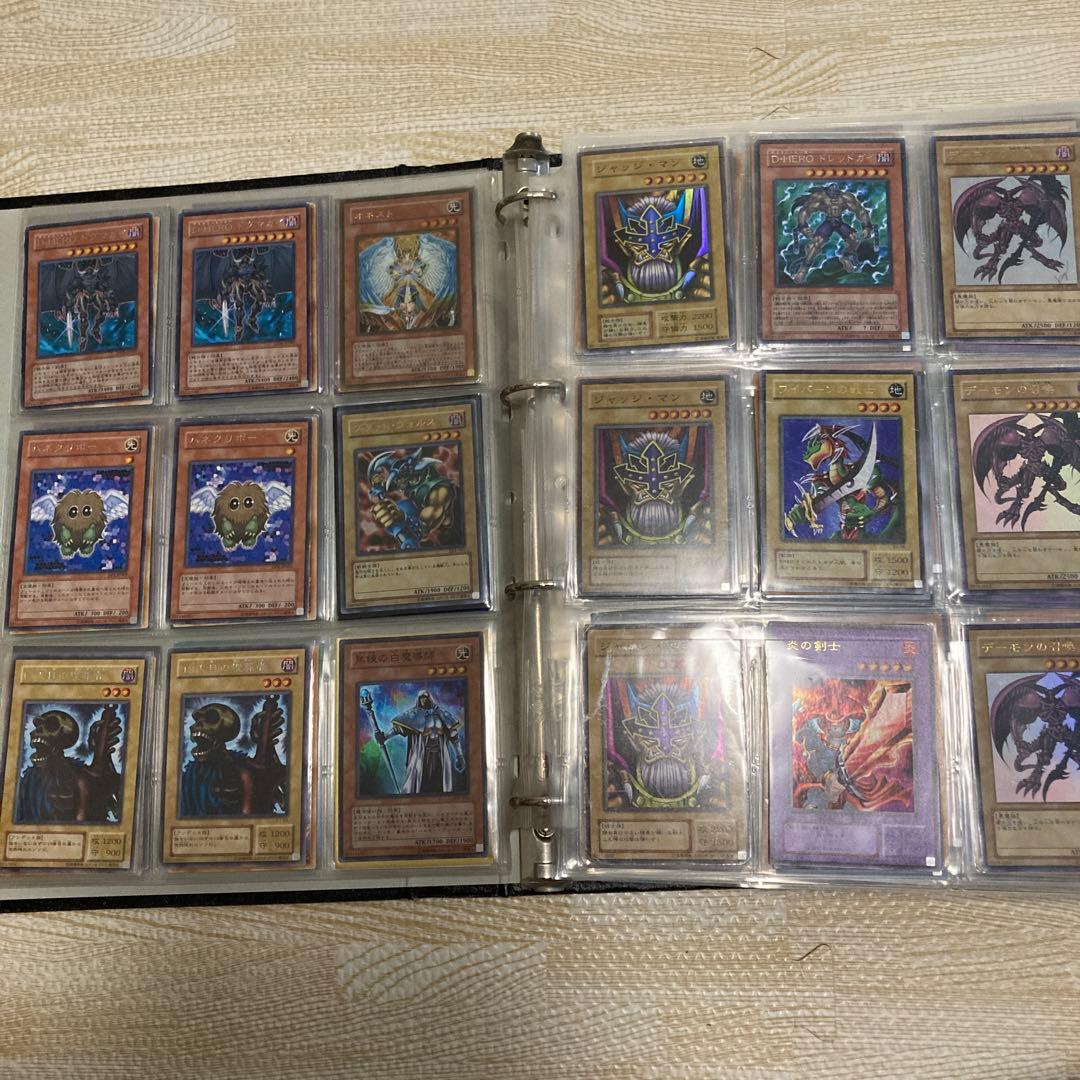 ファイル丸ごと！引退品まとめ売り初期や第二期など450枚前後！