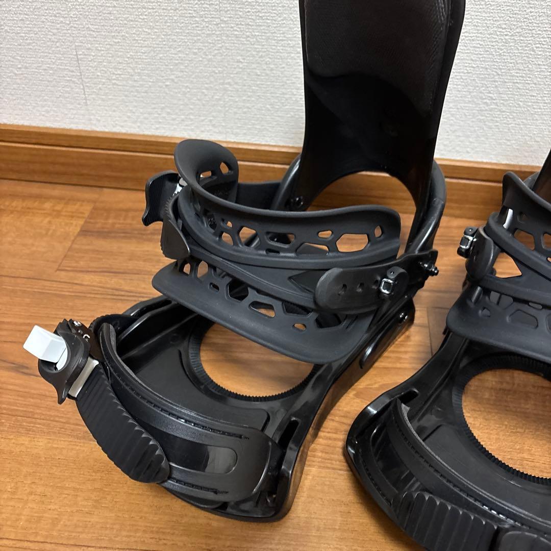 新品未使用　ZUMA バインディング　M/Lサイズ　25.5-28cm