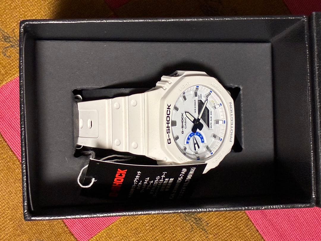 G-SHOCK GA-2100 ホワイトカシオーク未使用品