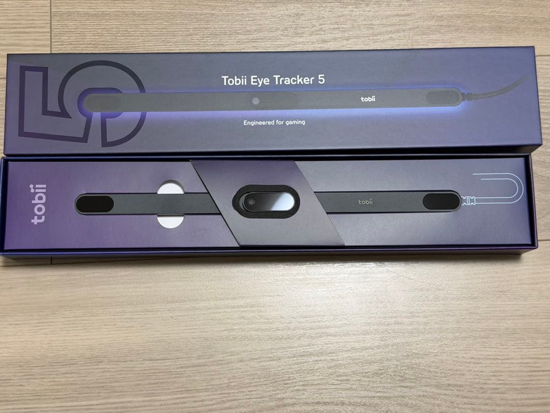 PC用ゲームコントローラー・コンバーター Tobii Eye Tracker 5