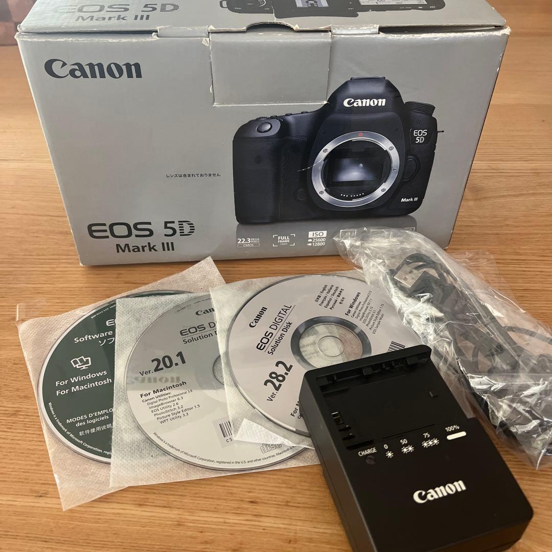 Canon EOS 5D Mark III 本体のみ