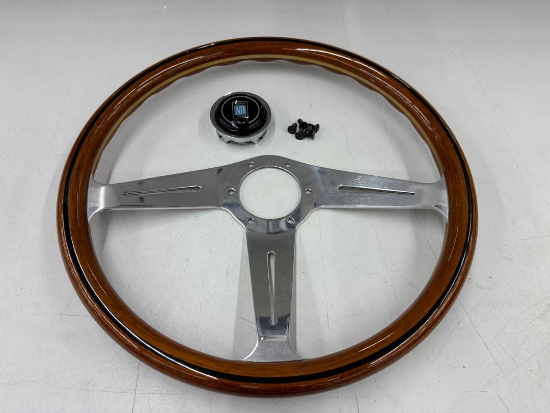 NARDI classic ステアリング