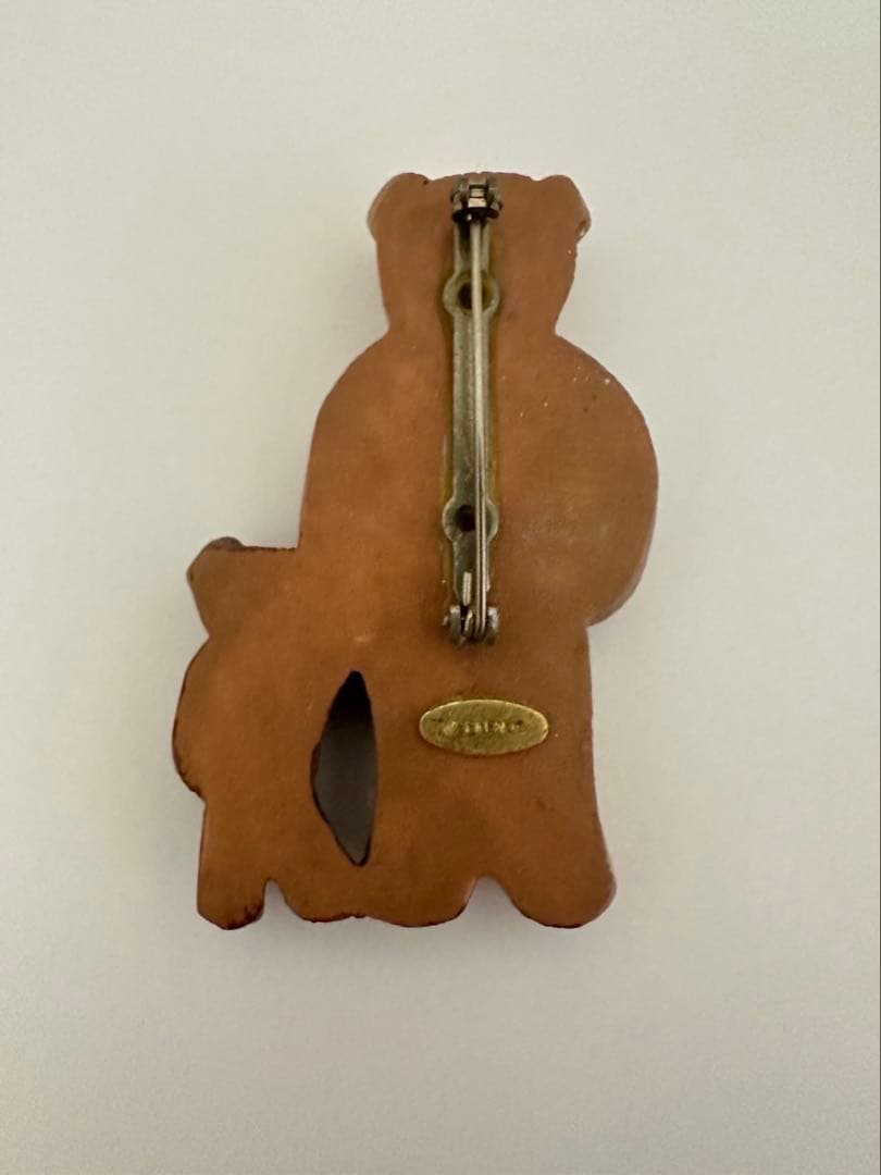 【新品未使用】weekendsウィークエンズ クマブローチ