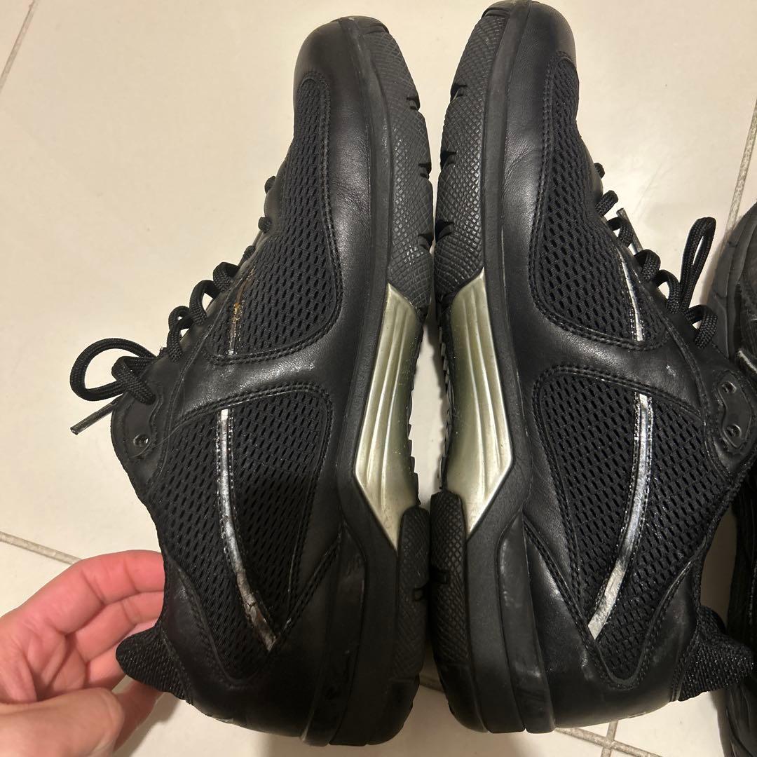 PRADA ブラック スニーカー