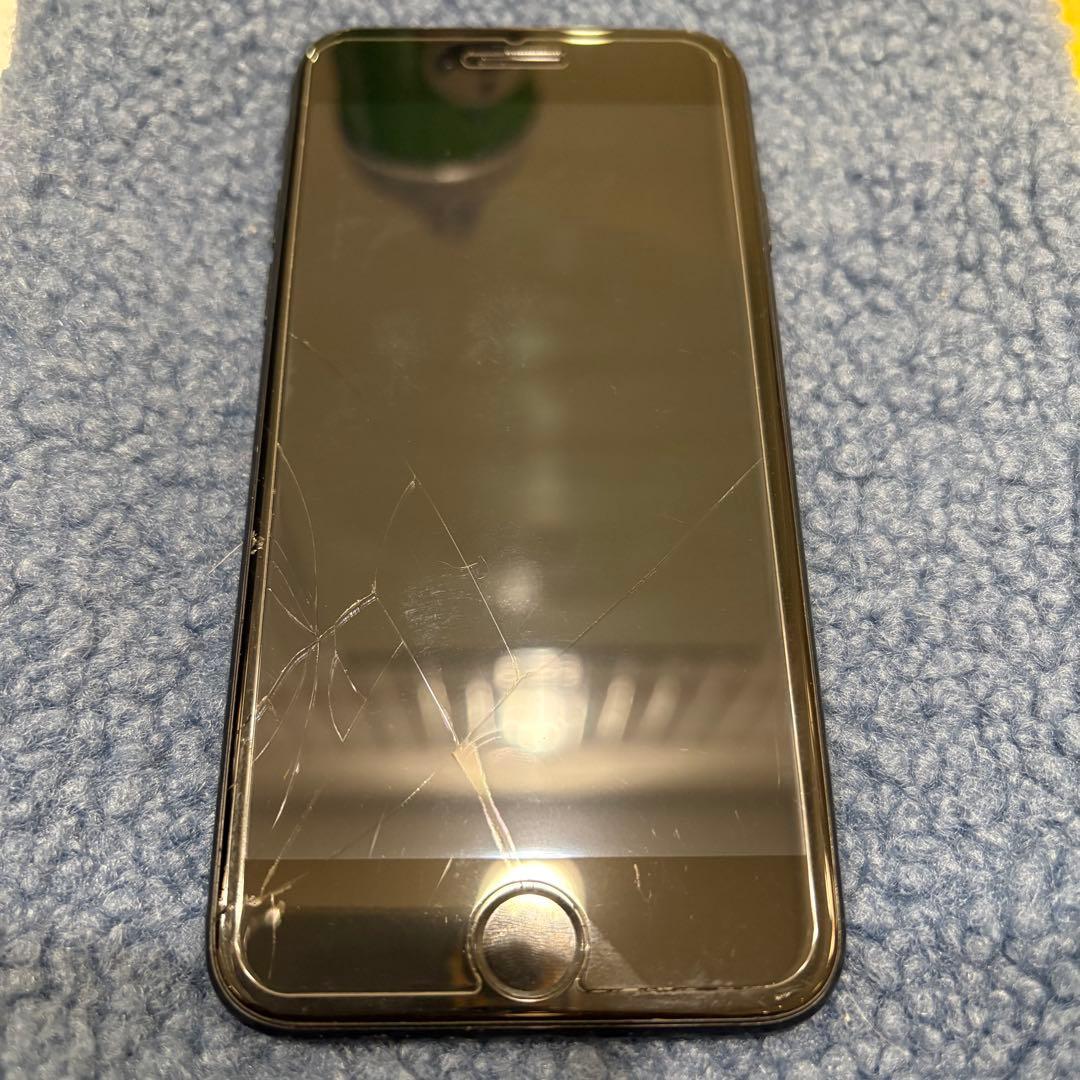 iPhoneSE 第2世代 64GB simフリー ブラック 画面割れ