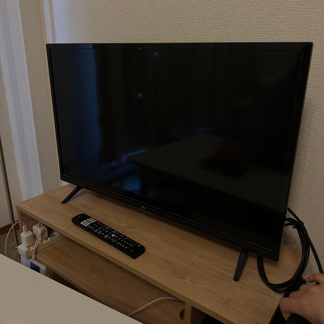TCL 32V型　フルハイビジョン　テレビ