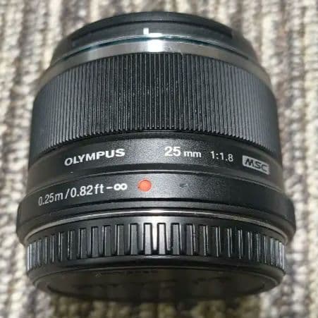 OLYMPUS M.ZUIKO DIGITAL 25mm f/1.8レンズ