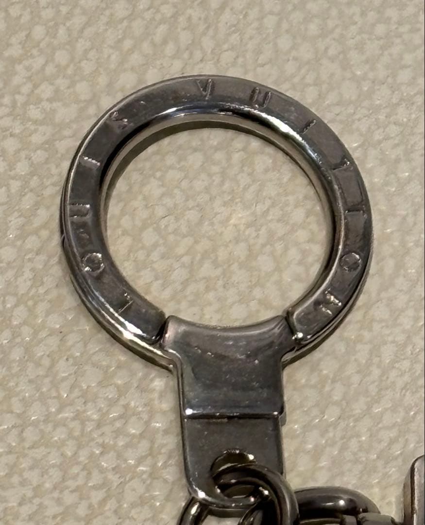 m*m様 ⭐️LOUIS VUITTON ポルト クレ イニシャル 【国内正規品