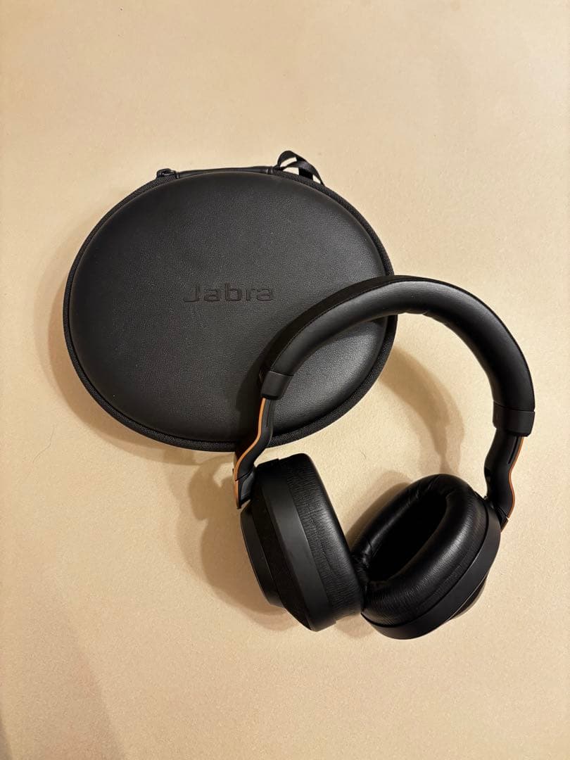 Jabra ワイヤレスヘッドホン ケース付き