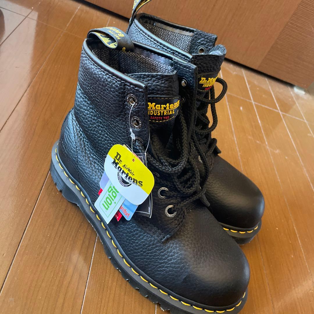 Dr.Martens ブーツ