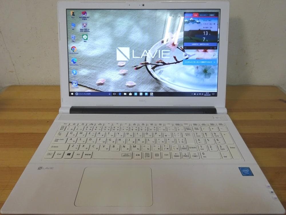 NEC ノートパソコン LAVIE NS PC-NS100F2W/中古特価良品